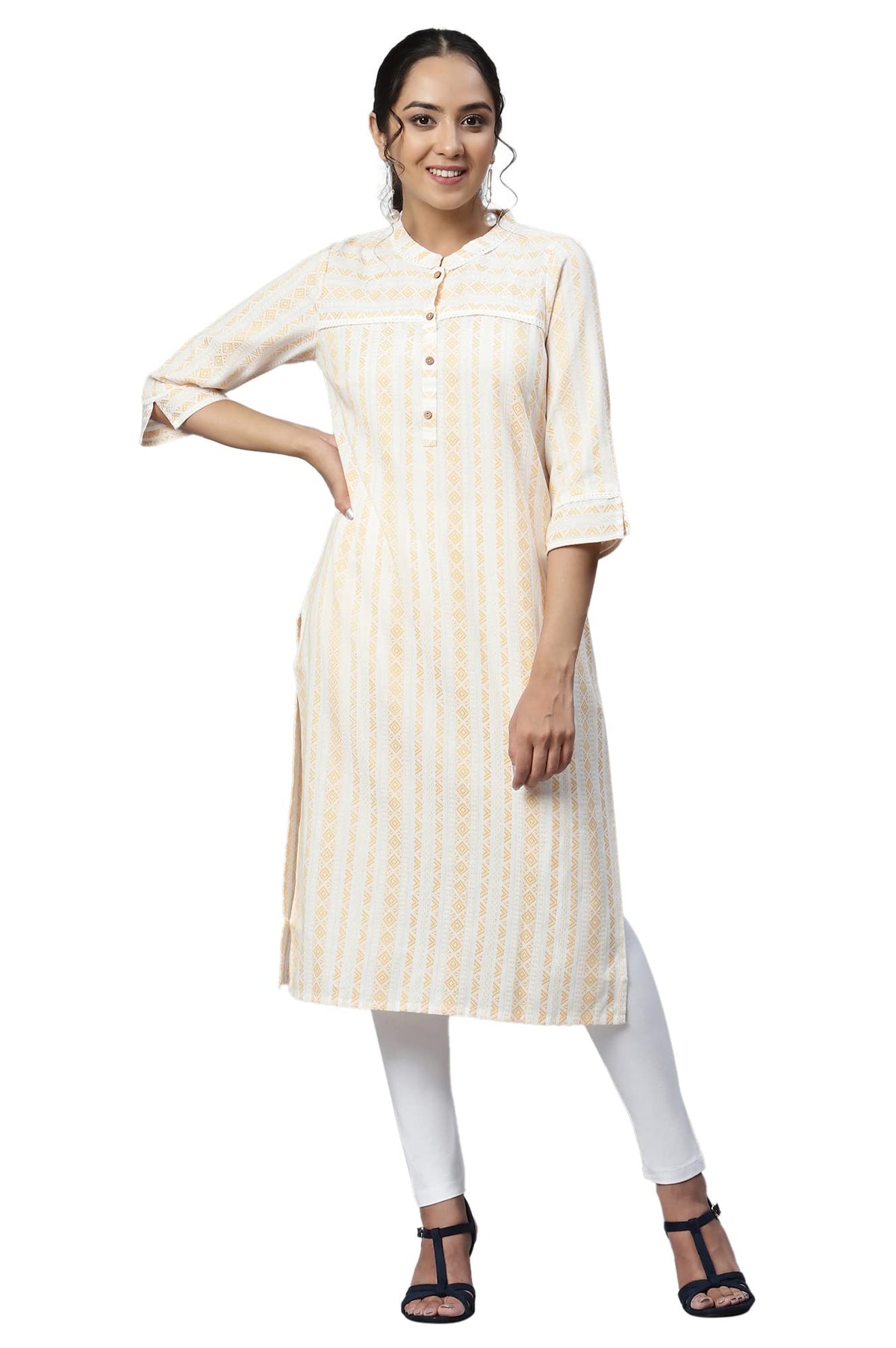 Aurelia Women Yellow Dobby Geometric Yarn Dyed Straight Kurta_22AUA13426-701456_XS
