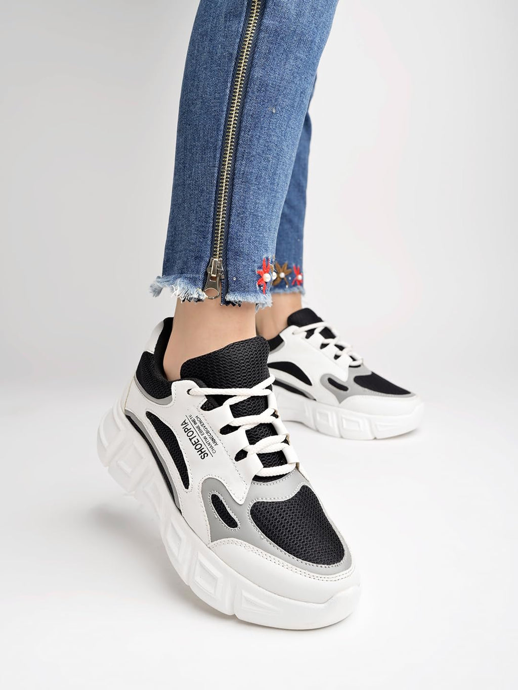 Shoetopia Casual Sporty Look Black Sneakers for Women & Girls