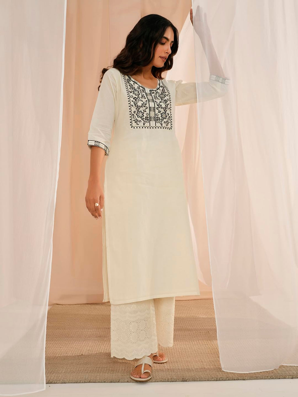 Libas WomenS Cotton Yoke Design Straight Kurta (26721_Off White