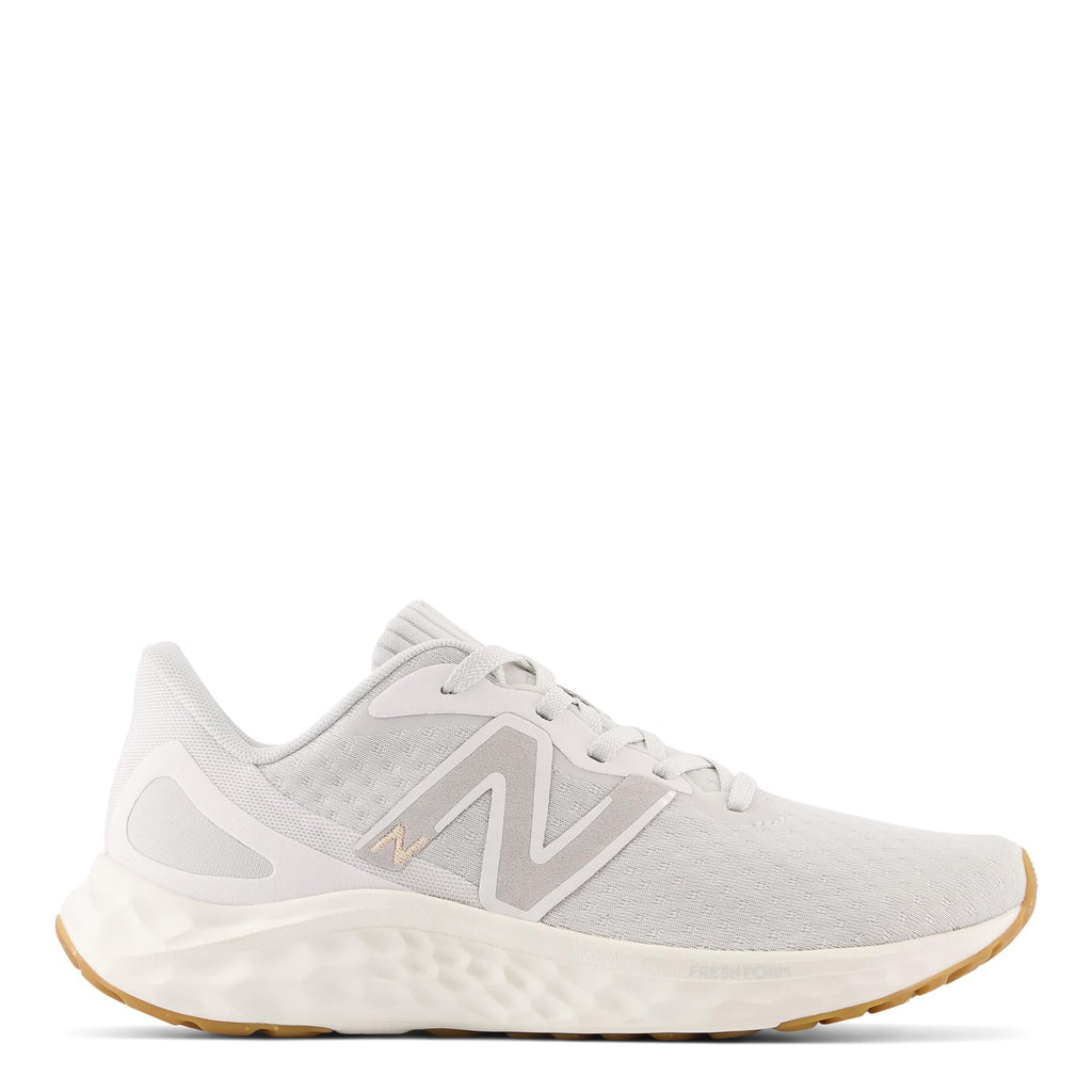 New Balance Women's Fresh Foam Arishi V4 Running Shoe, Summer Fog/Nimbus Cloud/Light Gold Metallic, 7.5 Wide