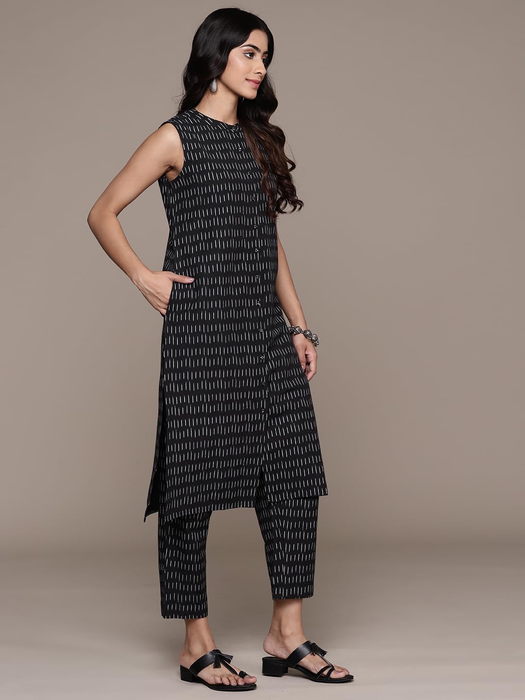 Anubhutee Women'S Cotton Blend Printed Maroon Straight Kurta Suit Set With Pants