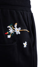 7046 Flowers Embroidery Joggers