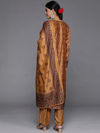 Libas WomenS Velvet Kurta Set (34082O_Mustard