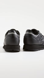 Reebok Unisex Classic Leather Sneaker, Core Black/Core Black/Pure Grey 5, 9 US Men