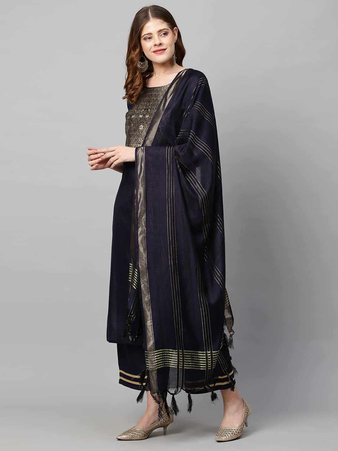 Gosriki Women'S Cotton Blend Solid Straight Kurta With Palazzos & With Dupatta (Wukis-Gs)