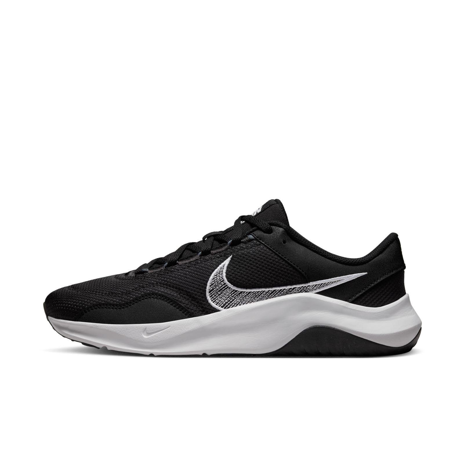 Nike Training Shoes Legend Essential 3 Next Nature Men Running Shoes