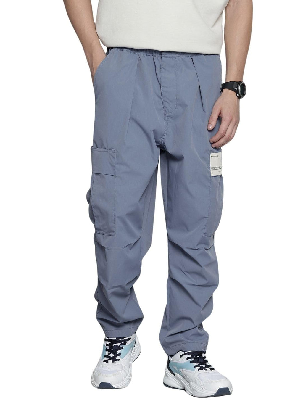 The Indian Garage Co Mens Loose Tapered Fit Textured Cargo Pants