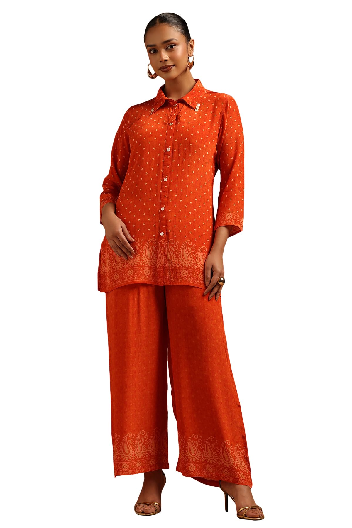 Soch Women Pattern: Bandhani Fabric: Closure: Hook and Eye Package Contains: Tunic Palazzo