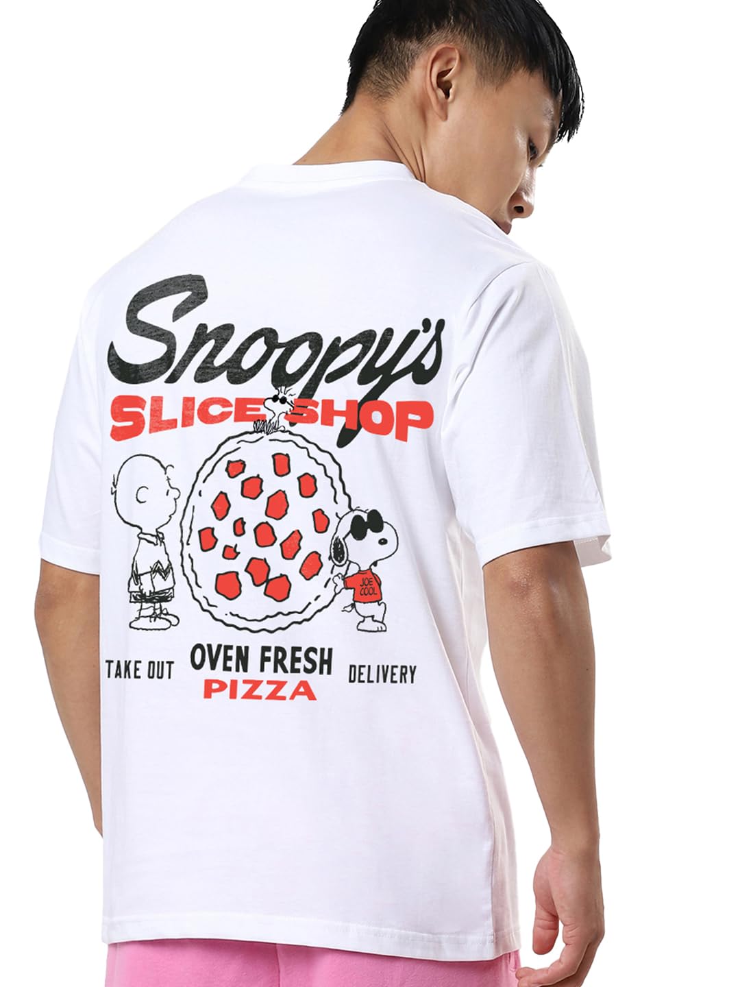 Bewakoof Official Peanuts Merchandise Snoopy MenS Graphic Printed Oversized Fit Half Sleeve Round Neck Cotton Jersey T-Shirt_64