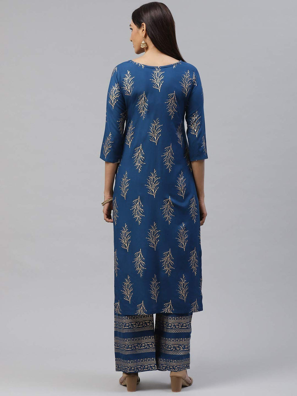 Gosriki Women Kurta And Palazzo