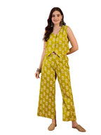 Stylum Womens Floral Printed Rayon Kurti Pant Set