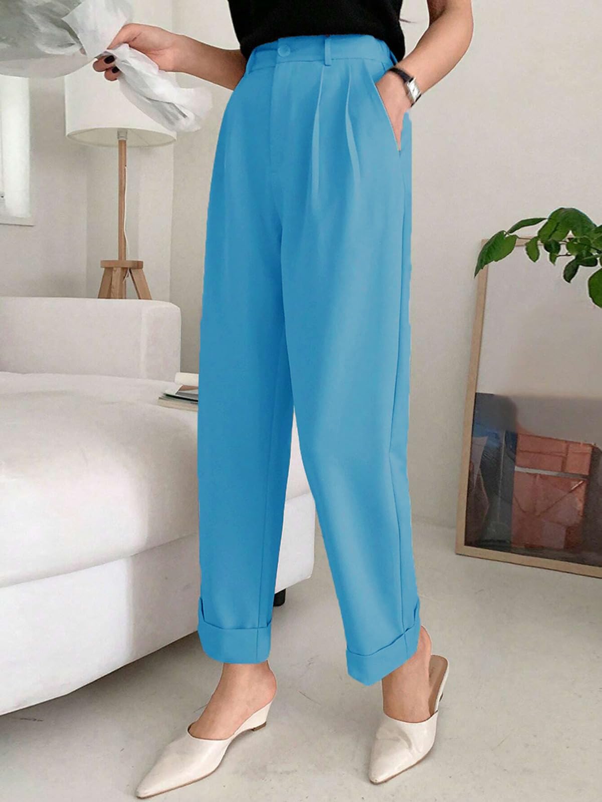 Kotty WomenS Cotton Blend Cross Pocket Solid Trousers Blue