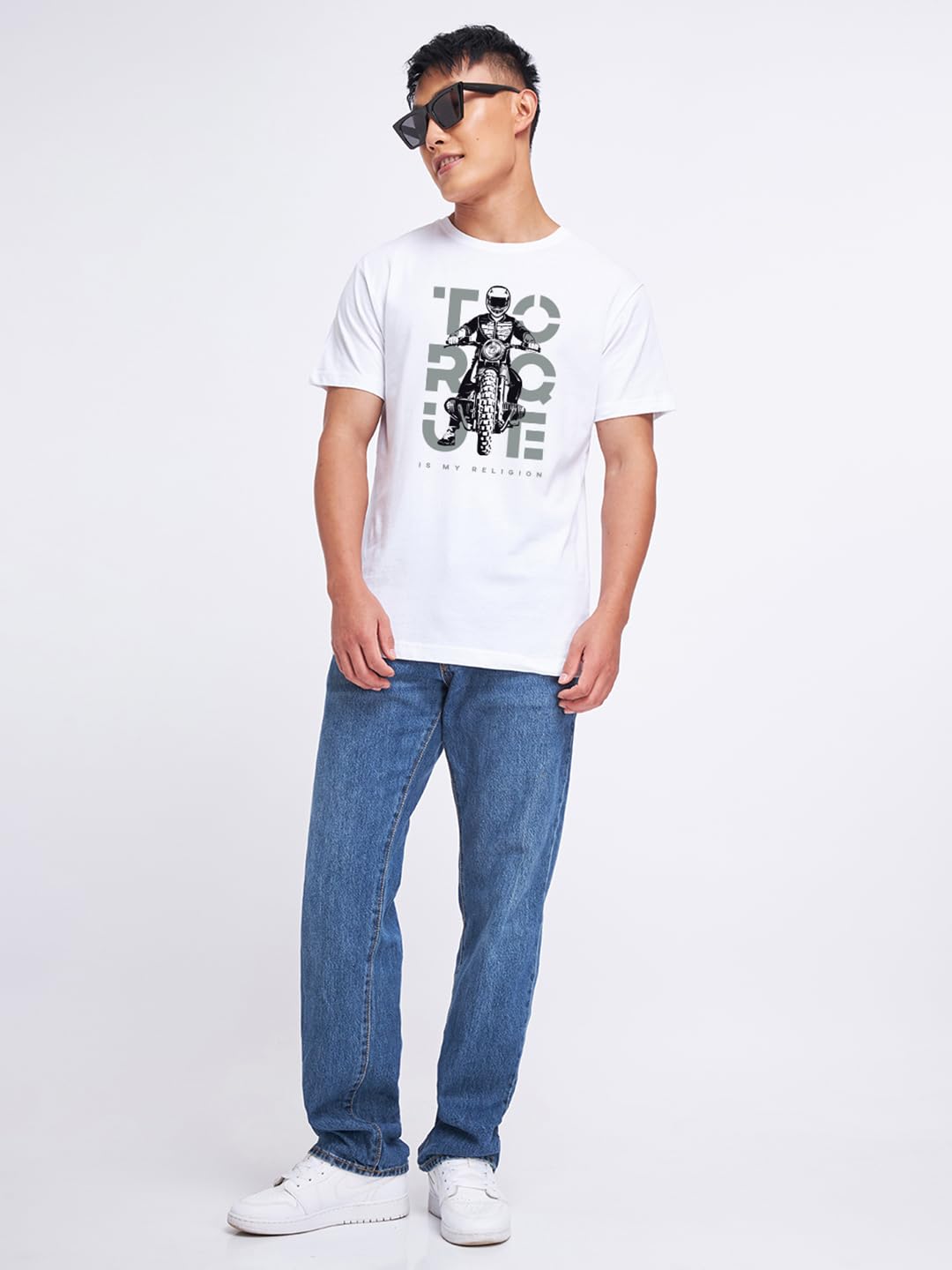 Bewakoof Mens Graphic Print Regular Fit Half Sleeve Round Neck Cotton T-Shirt White