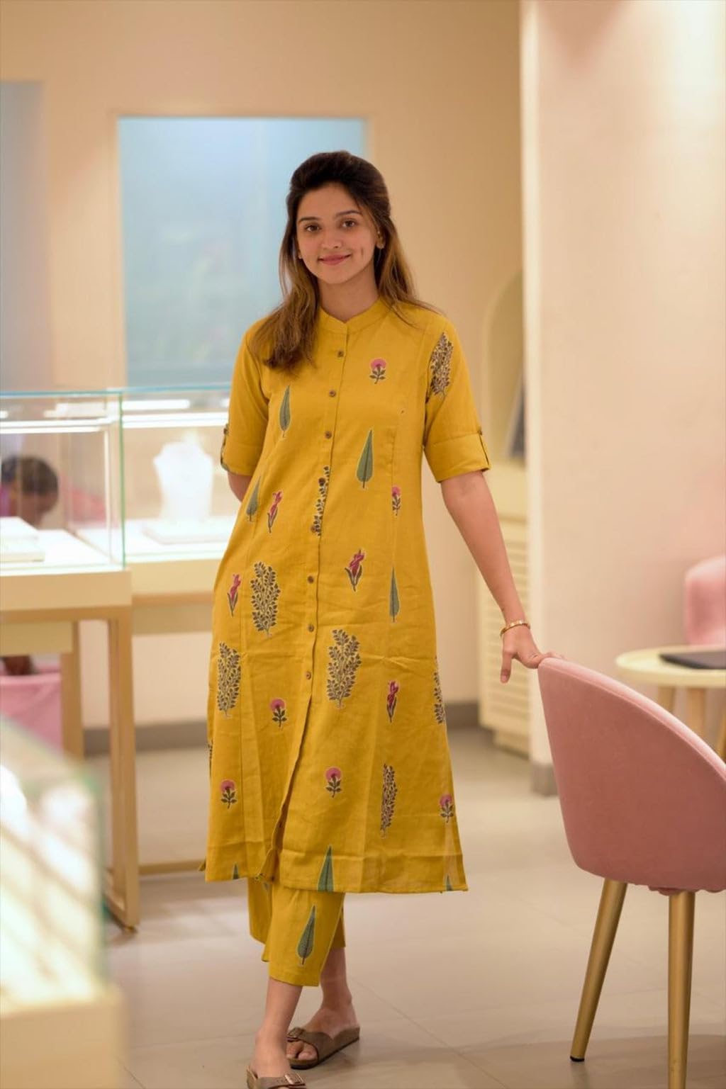 ANNI DESIGNER Womens Rayon Viscose Straight Printed Kurta with Pant (Barkat Yellow_M_Yellow_Medium)