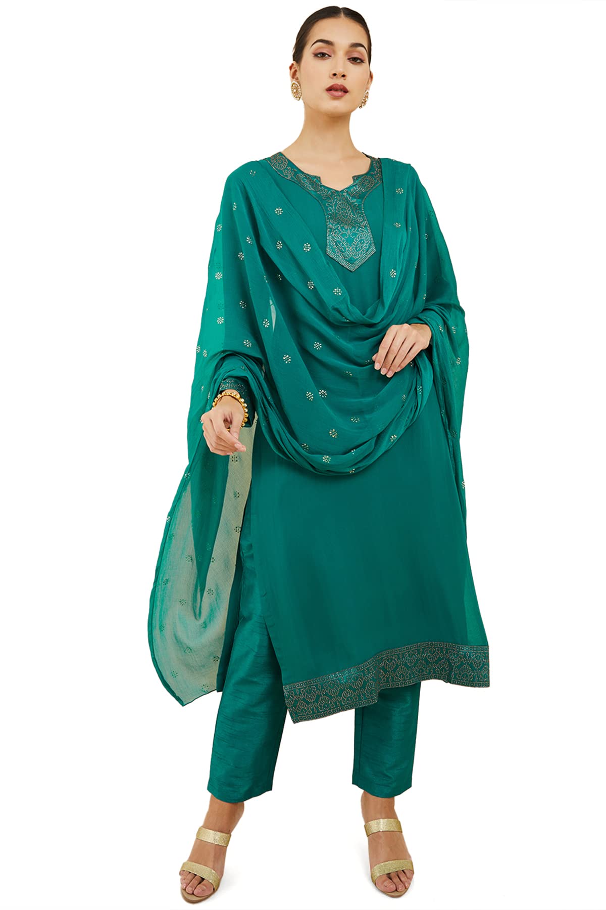 Soch Women Solid Georgette Suit Set