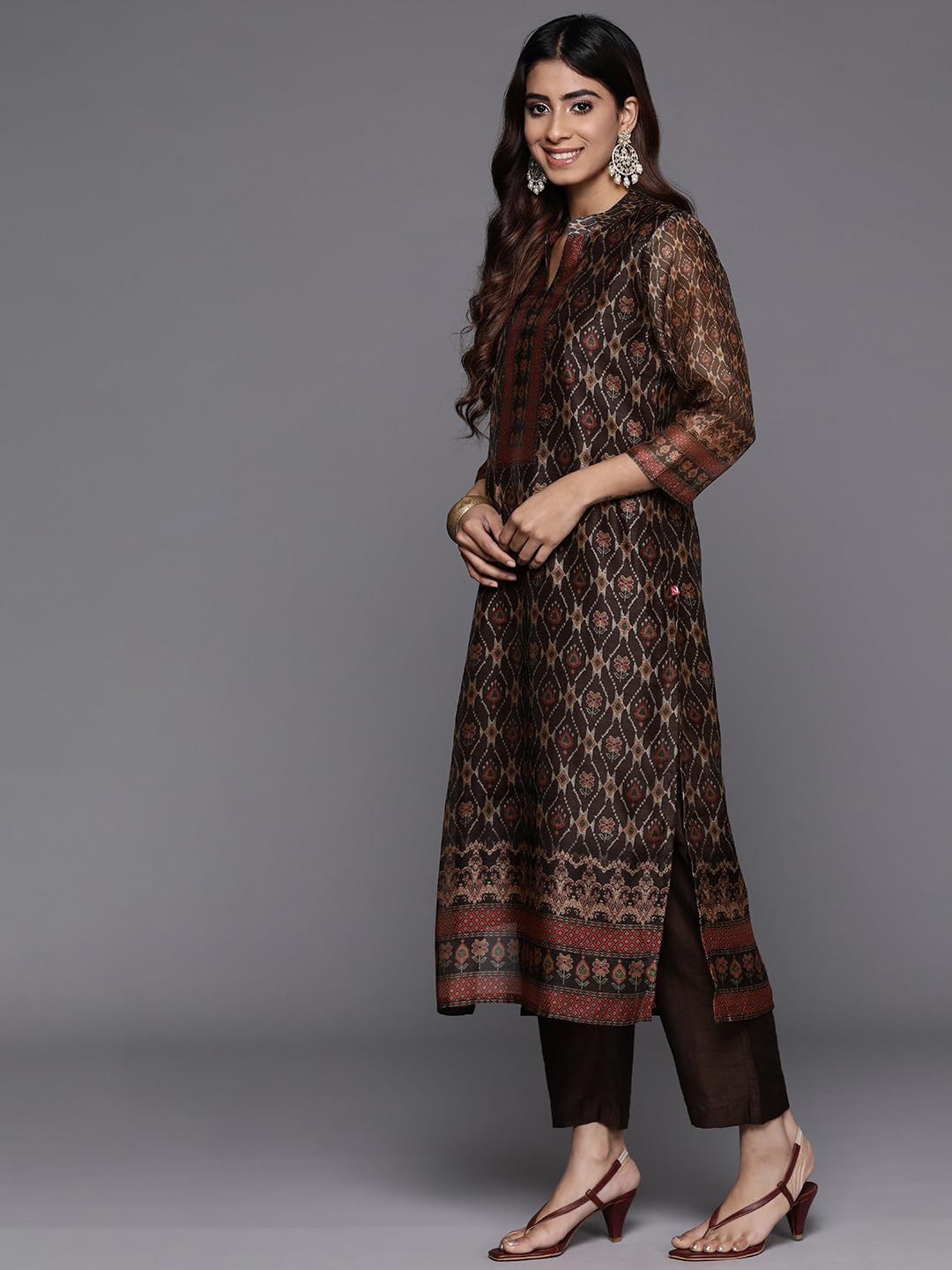Varanga Women Brown Ethnic Printed Straight Kurta With Bottom And Dupatta