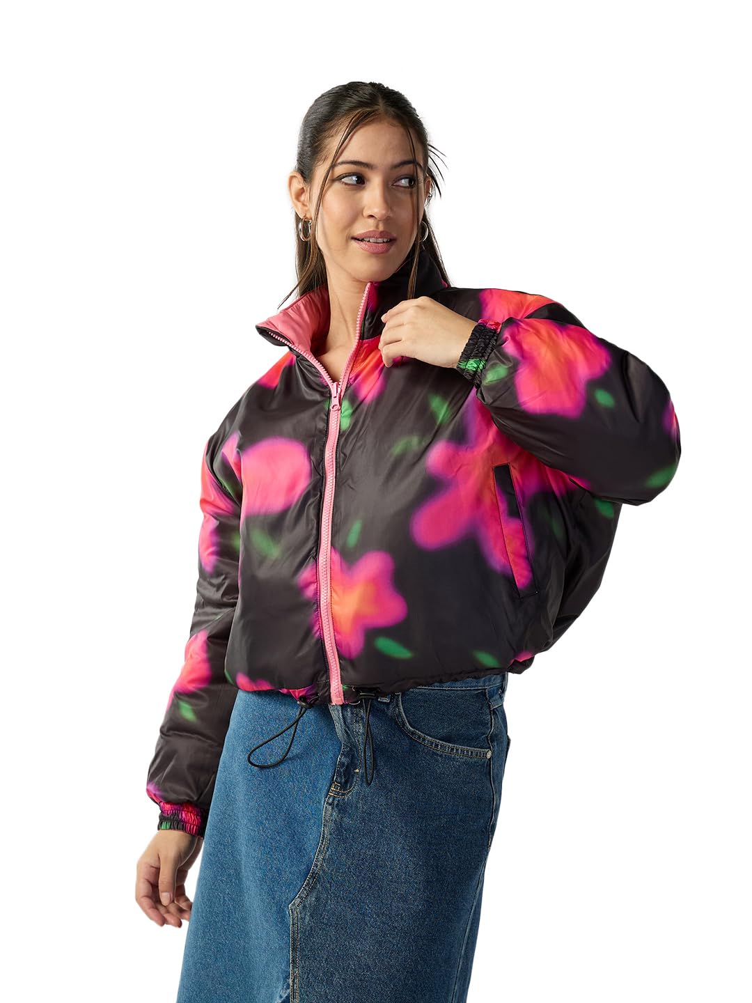 Bewakoof Womens Aop Oversized Fit Full Sleeve High Neck Nylon Jacket_640992_Black_2XL