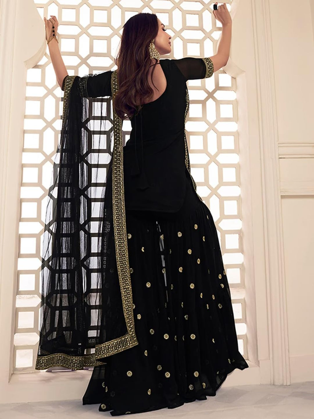 Wedani Georgette Embroidered Kurta Set for Women Black
