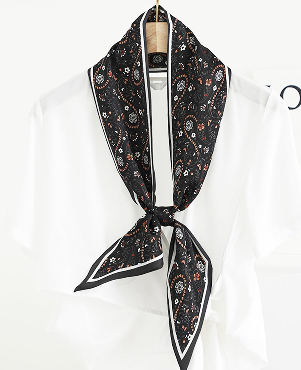 Clysoru Silk Neck Scarf Printed Scarves Head Women'S Fashion Oblique Angle Satin Scarfs For Bag Hair 59    X 5.9    (Navy blue y