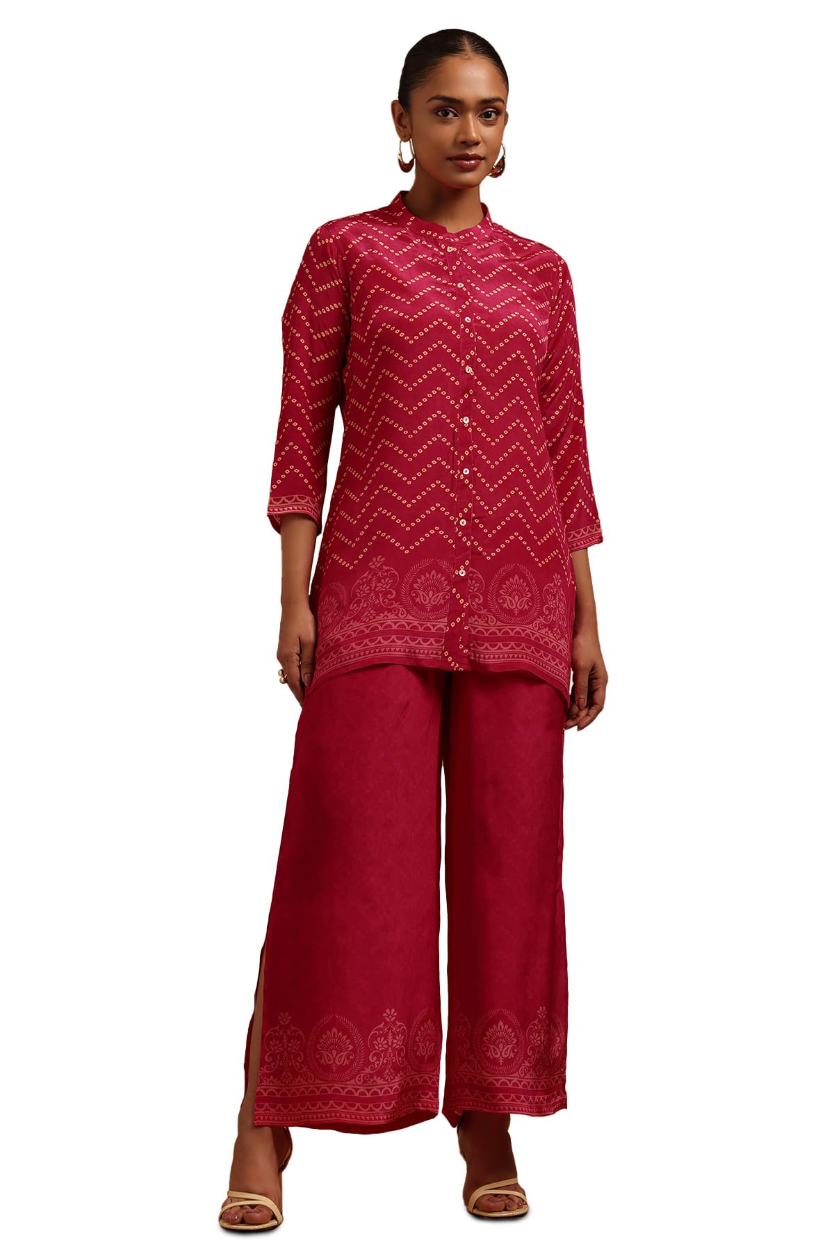 Soch Women Pattern: Chevrons Fabric: Closure: Hook and Eye Package Contains: Tunic 1palazzo