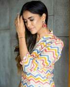 Yashika Women Kurta Set: Sizzle With Ethnic Flair! Make Heads Turn With Our Vibrant Cotton Blend Printed Kurti Pant Sets!