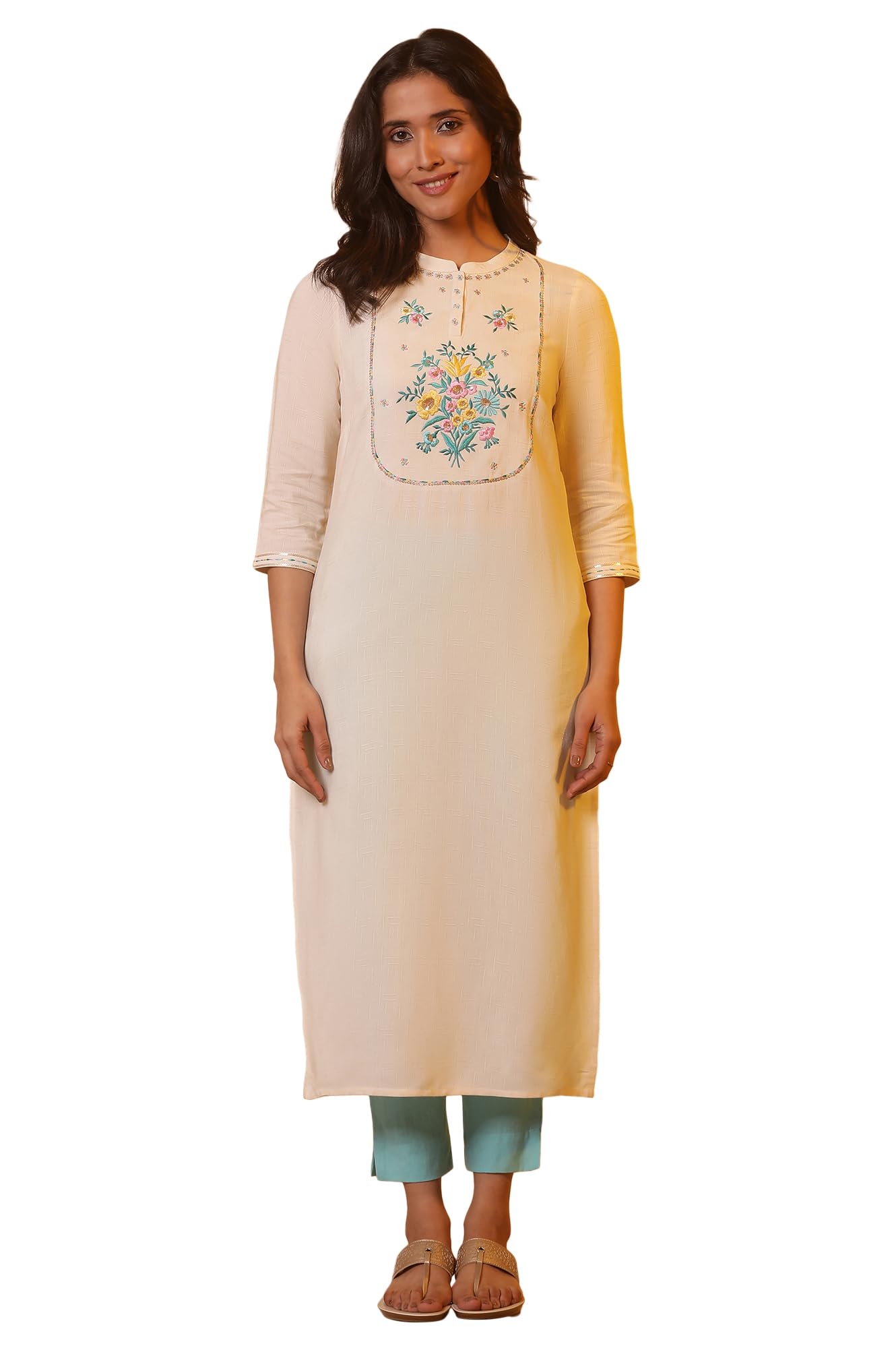 Aurelia Women White Solid Viscose Straight Kurta_24FEA15105_S