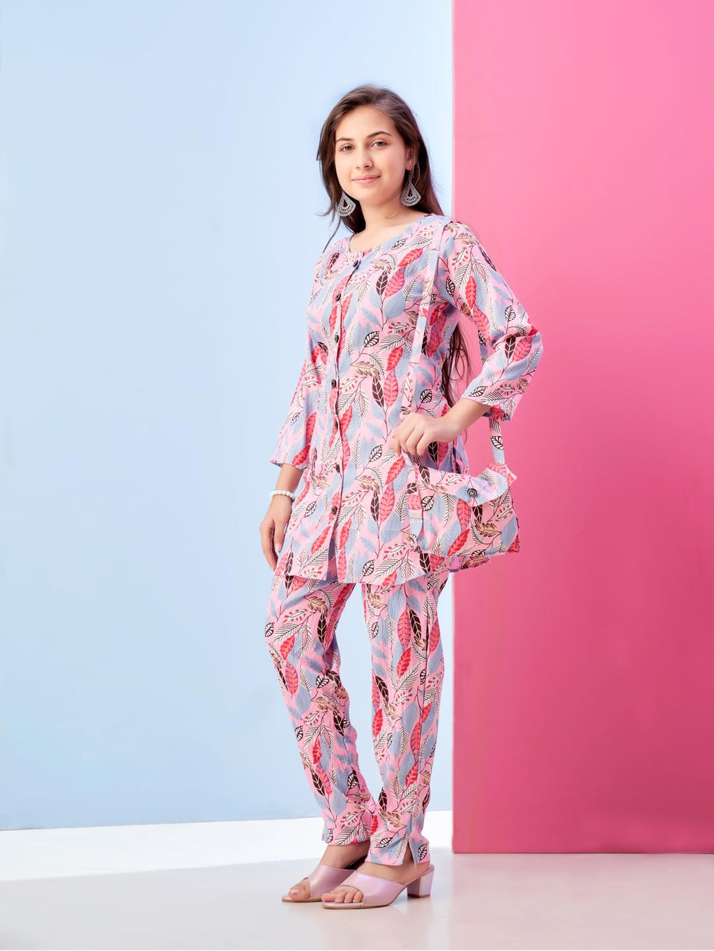 Aarika Girls Casual Wear Pink Colour Leaf Print Polyester Co-ord Set-8-15 Years (KP-TR-K-1060)
