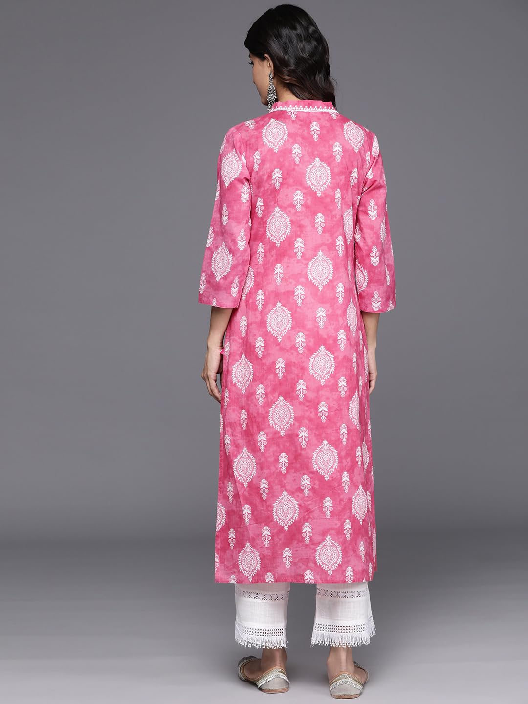 Varanga Women Pink V-Neck Collared Kurta With 3/4Th Sleeves, White Prints & Lace Detailing Around Neck