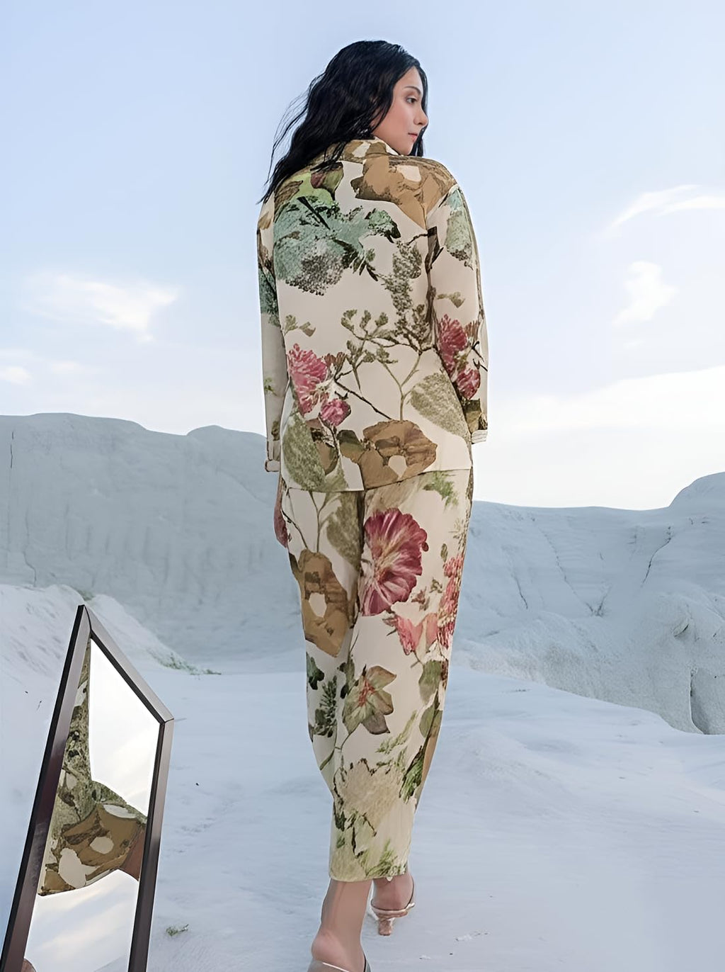 Yashika Cotton Blend Floral Printed Kurta Bottom Set For Women