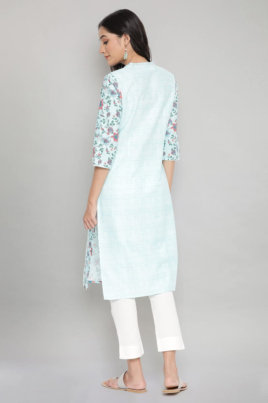 Aurelia Women Blue Cotton Floral Kurta