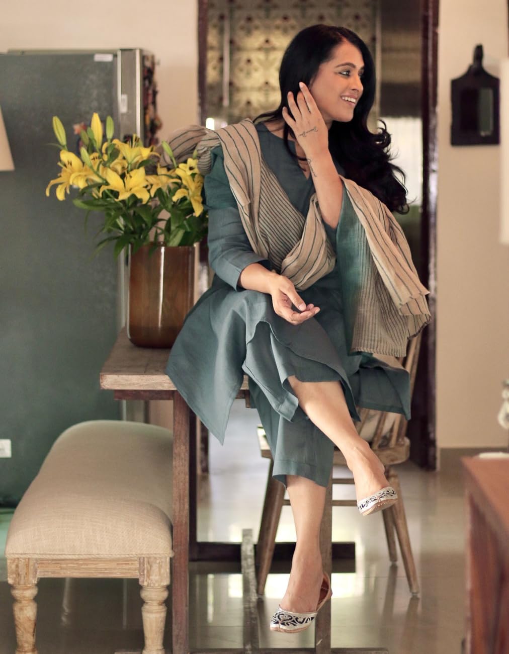 ANNI DESIGNER Womens Rayon Blend Straight Solid Kurta with Pant & Dupatta (Raja Saab Grey-VKS01_XXL_Grey_XX-Large)