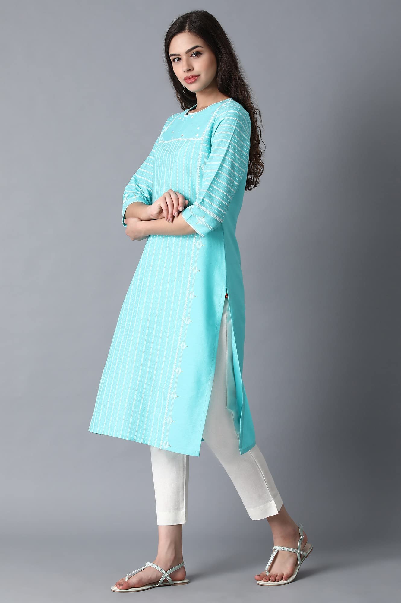 W For Woman Dark Green Vertical Striped Cotton Blend Regular Embroidered Kurta