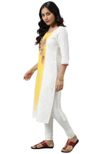 Aurelia Women Cotton Straight Fit Floral Printed Straight Kurta