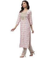 Gosriki Women'S Cotton Blend Straight Yoke Design Printed Kurta (Chameli Peach-Nwr-Gs_S_Peach_Small)