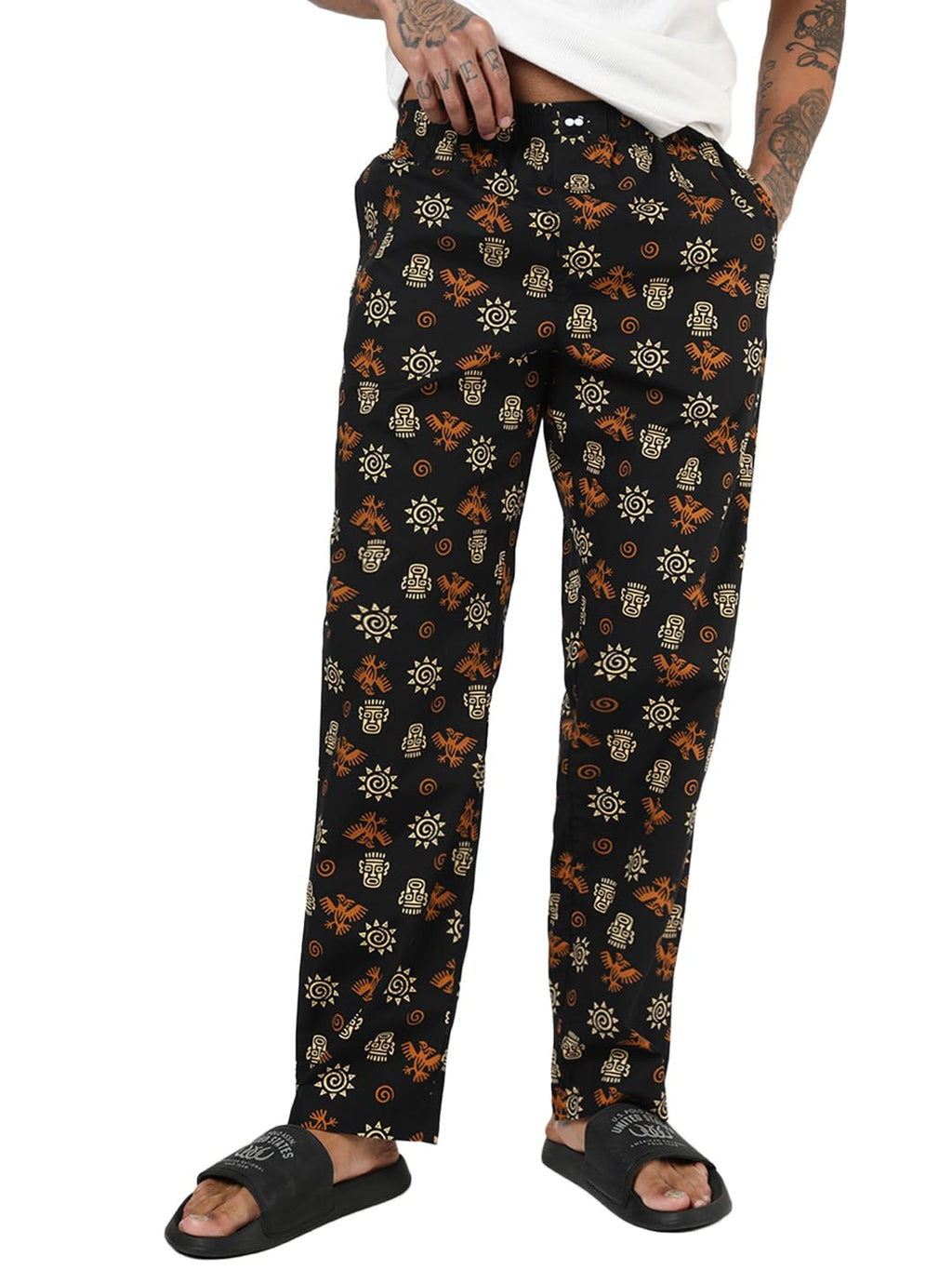 Bewakoof MenS All Over Printed Regular Fit Poplin Pyjama_694148_Black_Xl