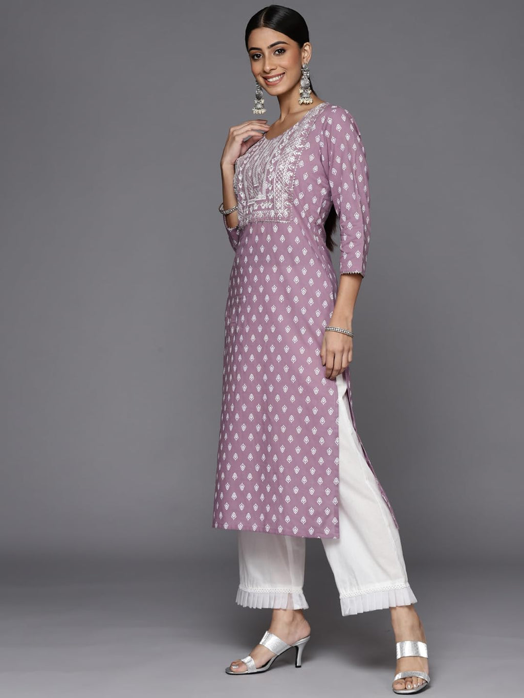 Varanga Mauve Straight Kurta With Embroidered Yoke