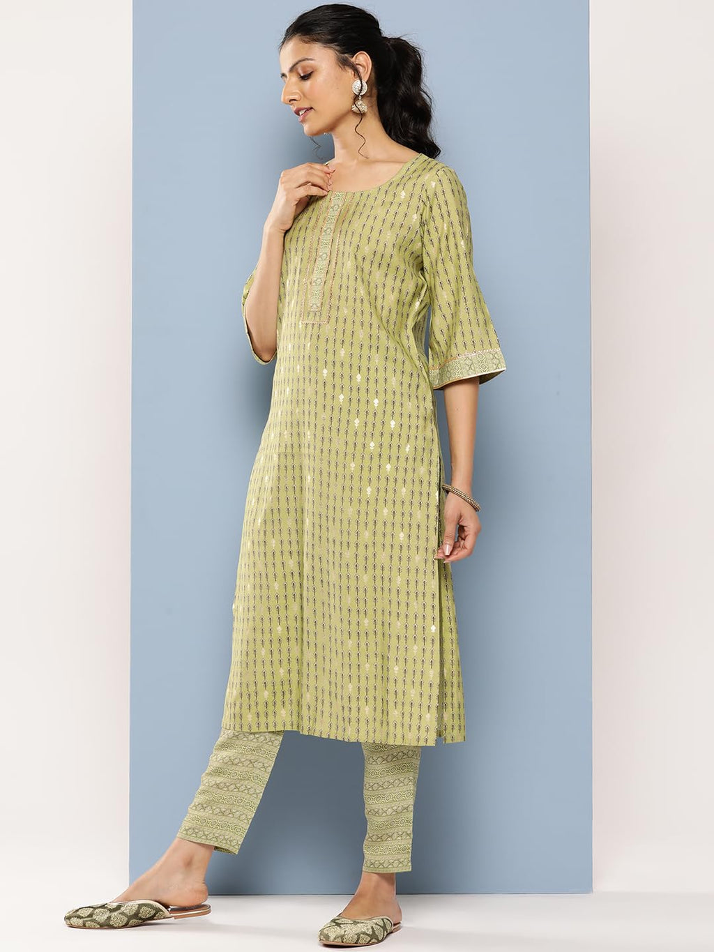 Libas Green Printed Silk Blend Straight Kurta With Trousers