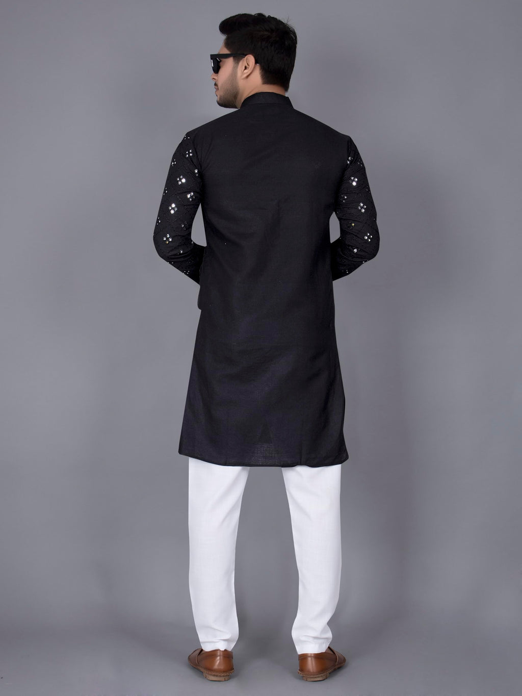 Xepon MenS Cotton Traditional Chikankari Mirror Work Embroidered Casual Knee Length Long Sleeve Mandarin Neck Straight Kurta Fo