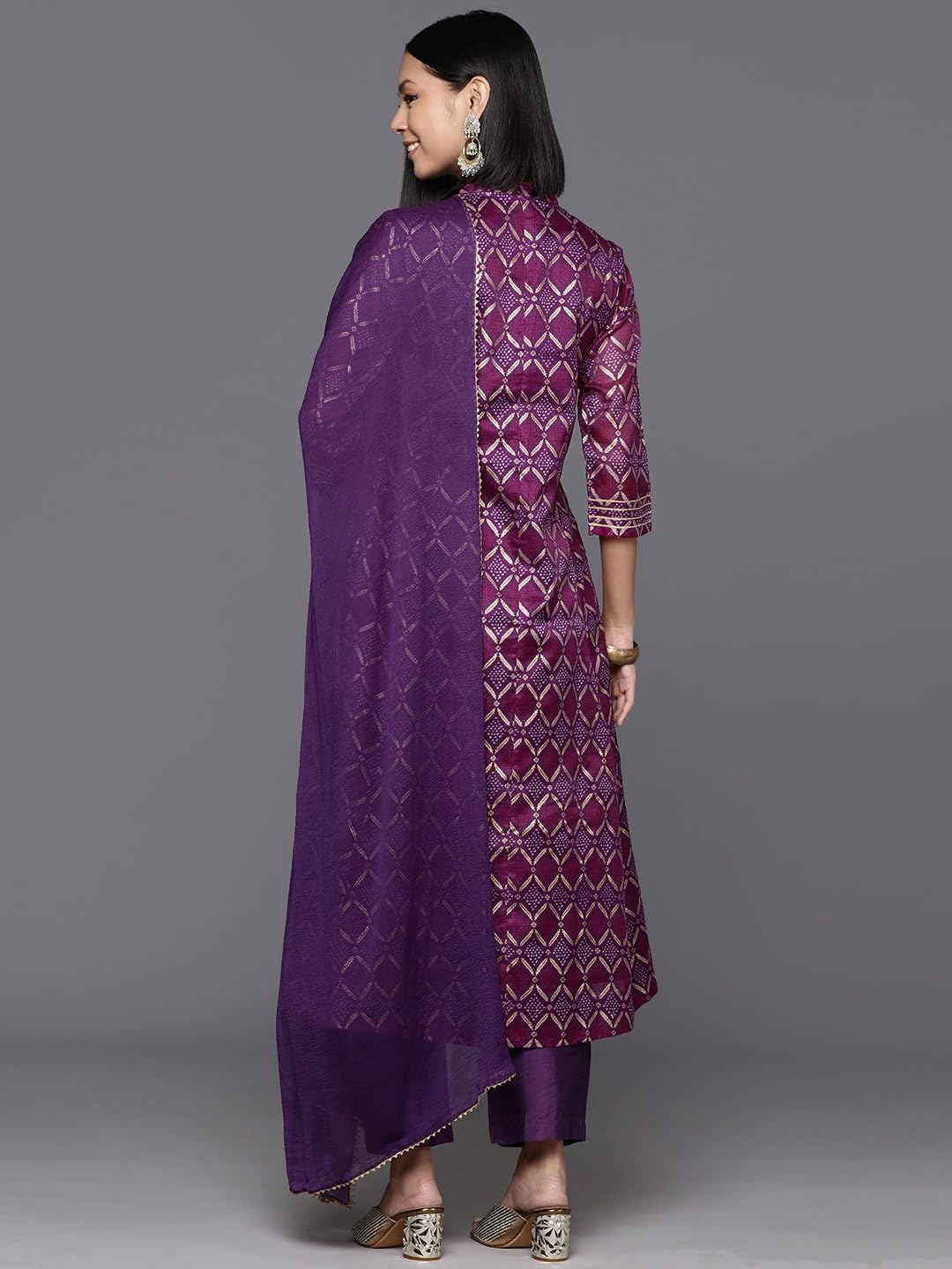 Varanga WomenS Cotton Blend Solid Regular Kurta  Comfortable, Stylish, And Versatile Ethnic Wear For Everyday Use Purple