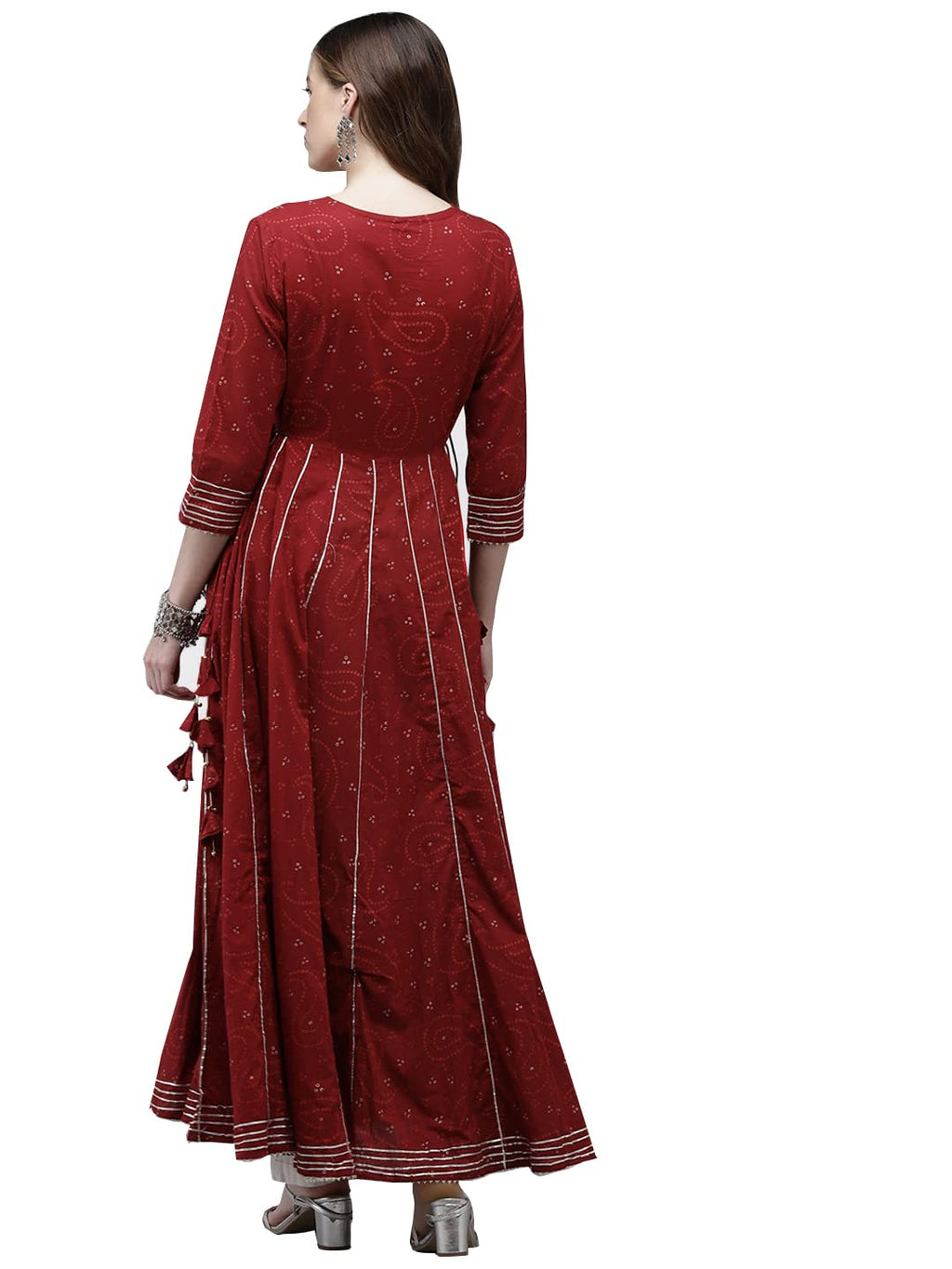 Ishin Women'S Cotton Embellished Regular Kurtas