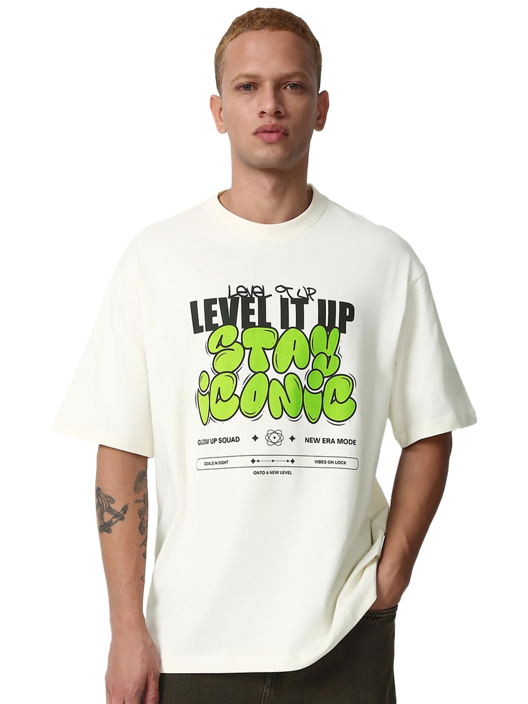 Bewakoof Mens Typography Print Oversized Fit Half Sleeve Round Neck Cotton Jersey T-Shirt_659688_Beige_XL