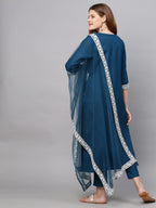 Anni Designer Women'S Cotton Blend Straight Embroidered Kurta Set With Dupatta (Weekend-New)