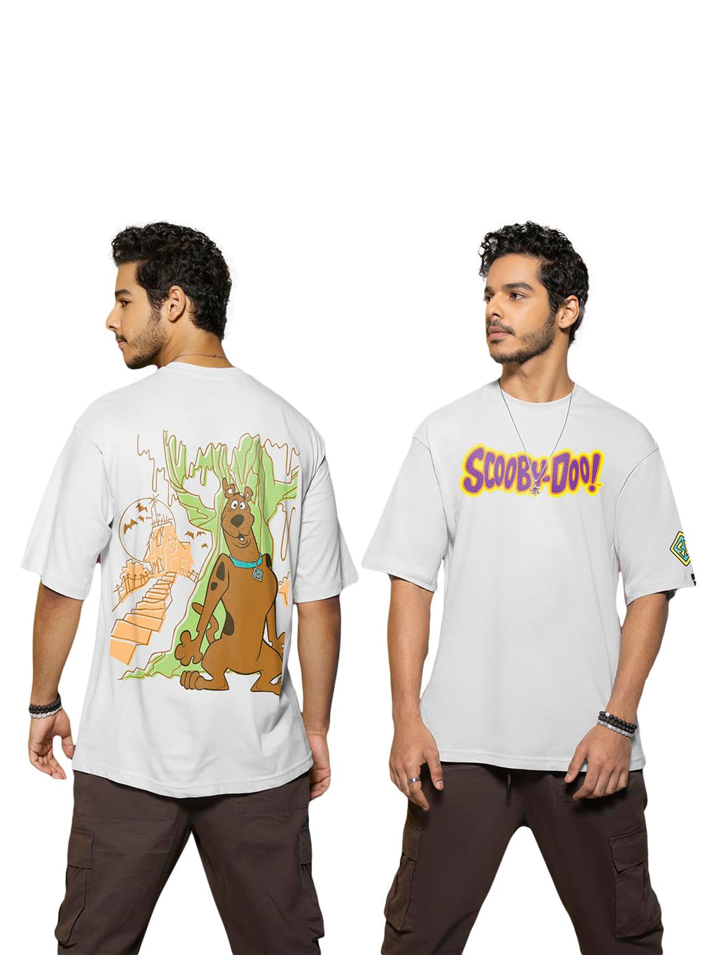 Bewakoof Mens Scared Scoob Graphic Print Cotton T-Shirt- Oversized Fit, Round Neck, Half Sleeves 558403_White_XL