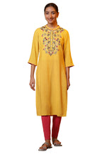 Aurelia Women'S Viscose Solid Regular Kurta (24Fea15161_Yellow