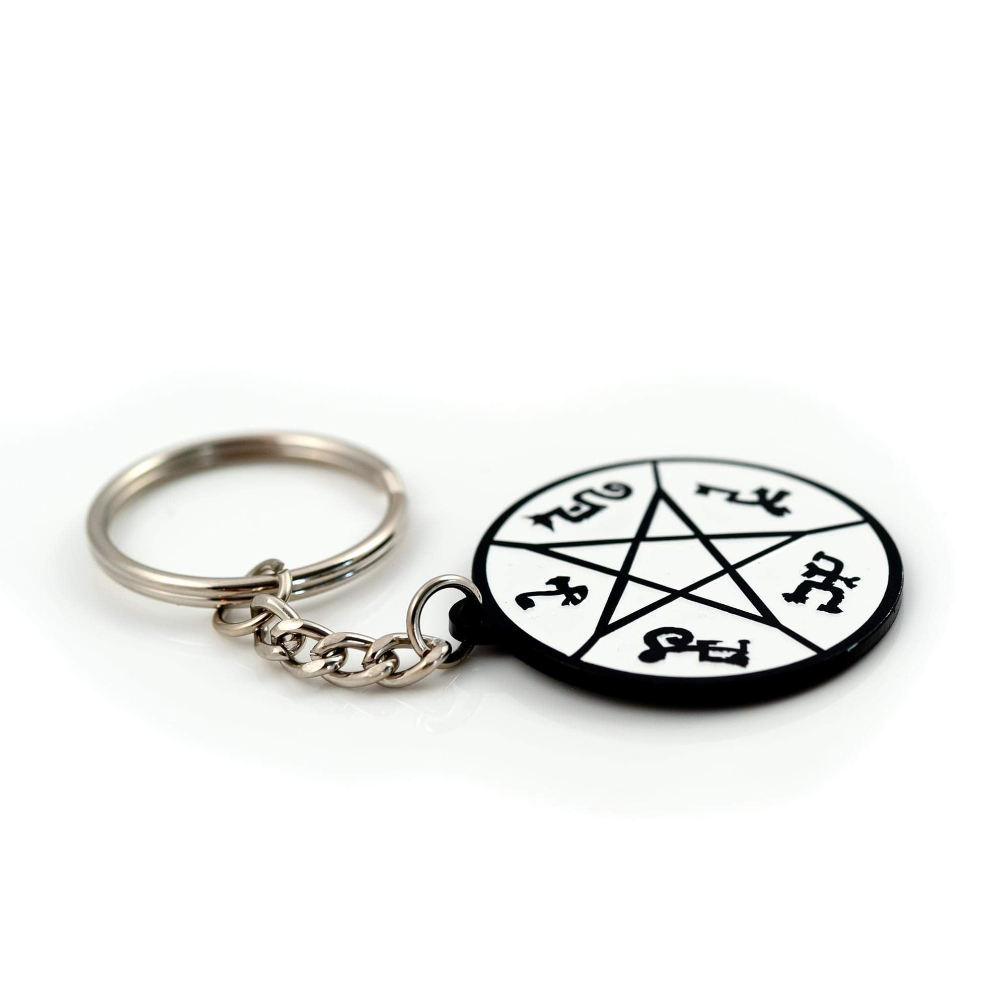 Official Supernatural Devils Trap Metal Keychain - Features Soft Enamel Design - Perfect for Rings, Purses, Backpacks - Premium