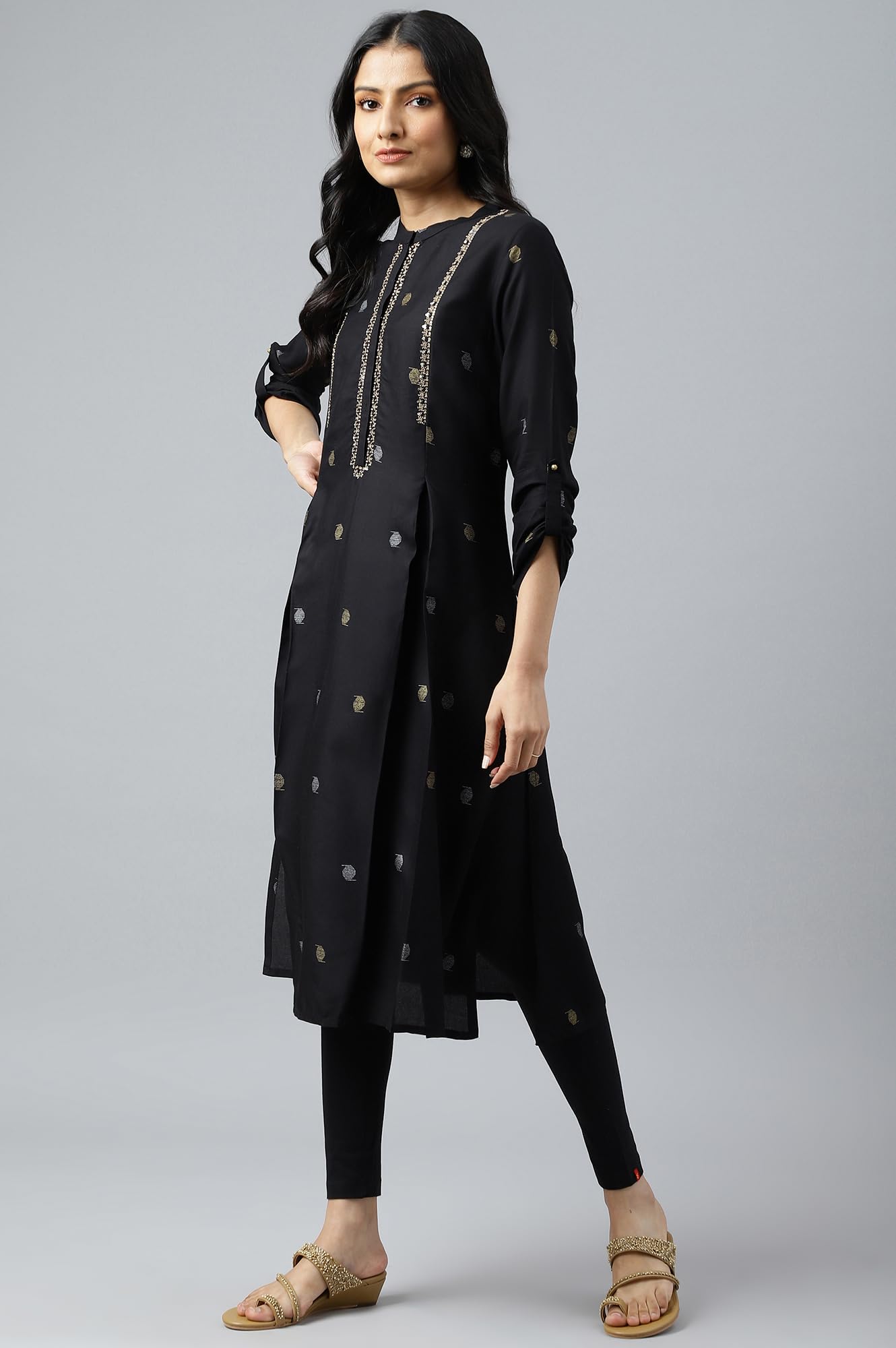 W For Woman Black Geometric Printed Regular Kurta With Metallic Embroidery