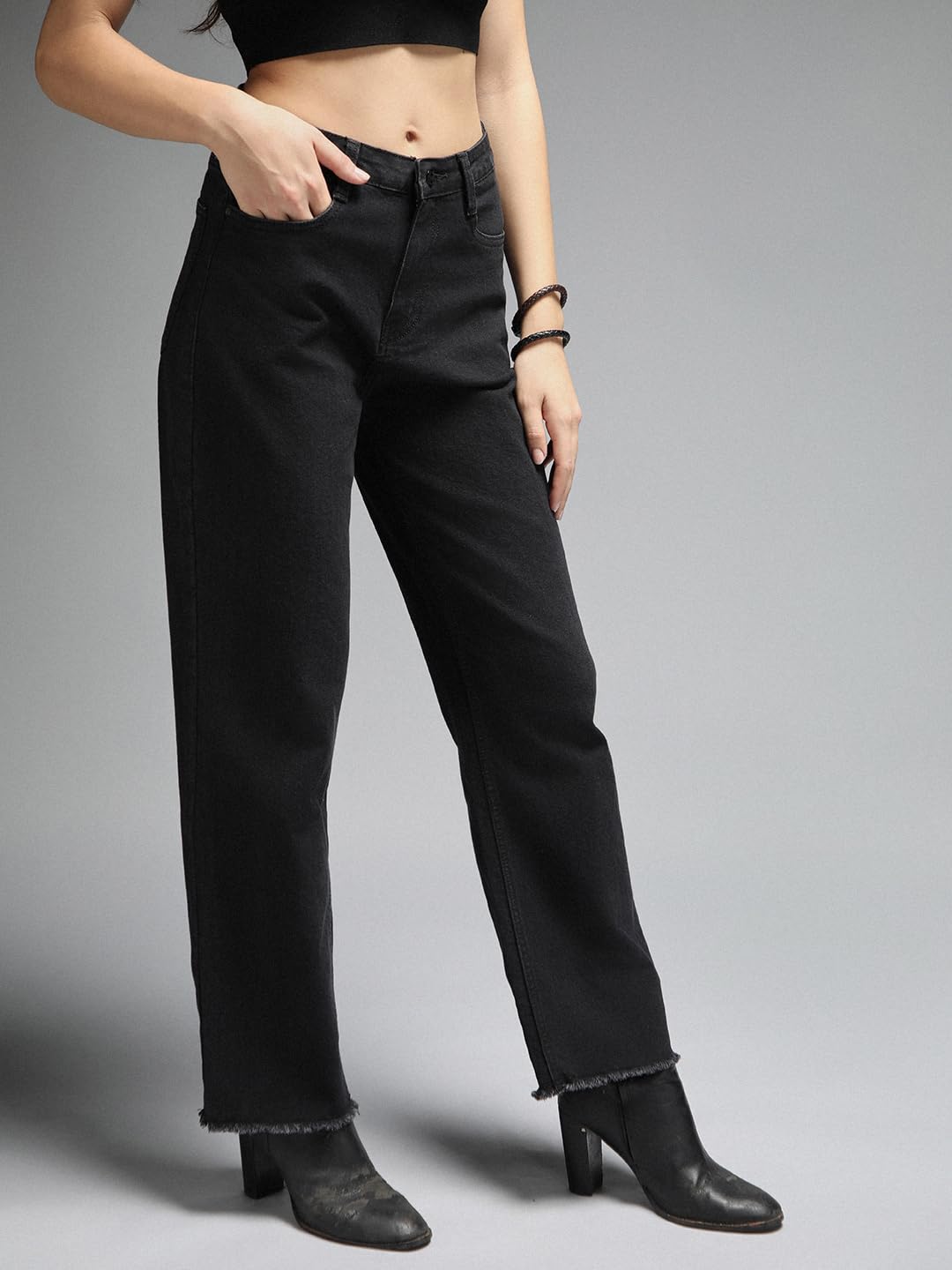 High Star Women 90S Straight Fit High-Rise Clean Look Stretchable Jeans