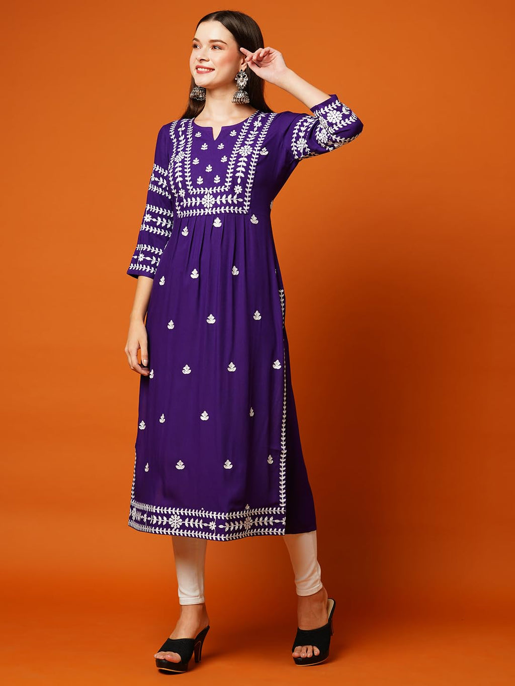 ANNI DESIGNER Womens Rayon Blend Chikankari Embroidered Straight Kurta (ELEVAN-BEGANI-TNW_S_Violet_Small)