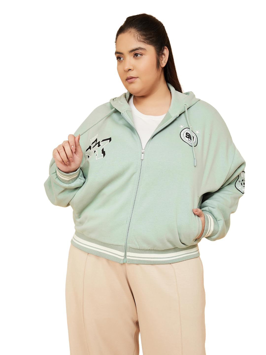 Max Plus Size Women Chenille Embroidered Boxy Fit Jacket 3