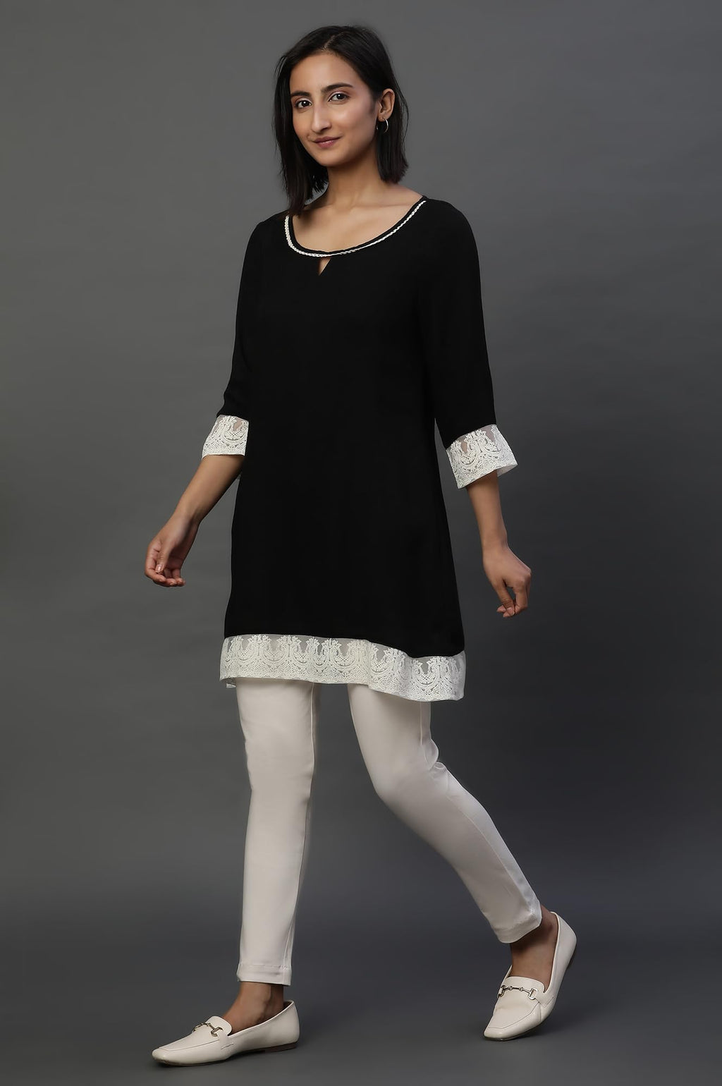 Aurelia WomenS Solid Regular Kurti (24Fea30423_Black